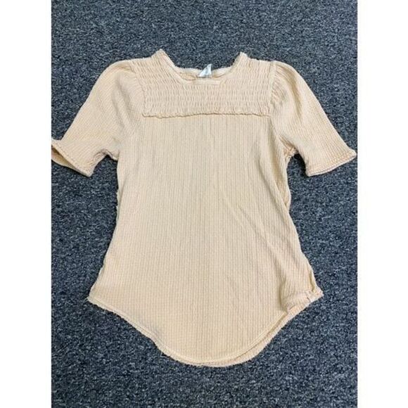 We The Free Women's Crew Shirred Stretch Yoke Top Shirt Peach XS - Picture 1 of 5